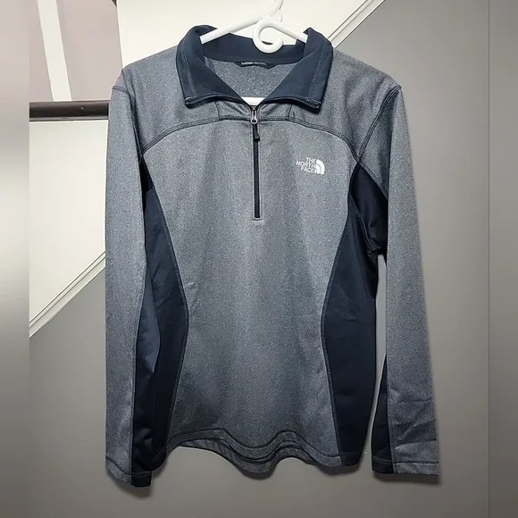 The North Face Men's Gray/Navy Blue 1/4 Zip Pullover Size Med Outdoors Comfort - Picture 1 of 5